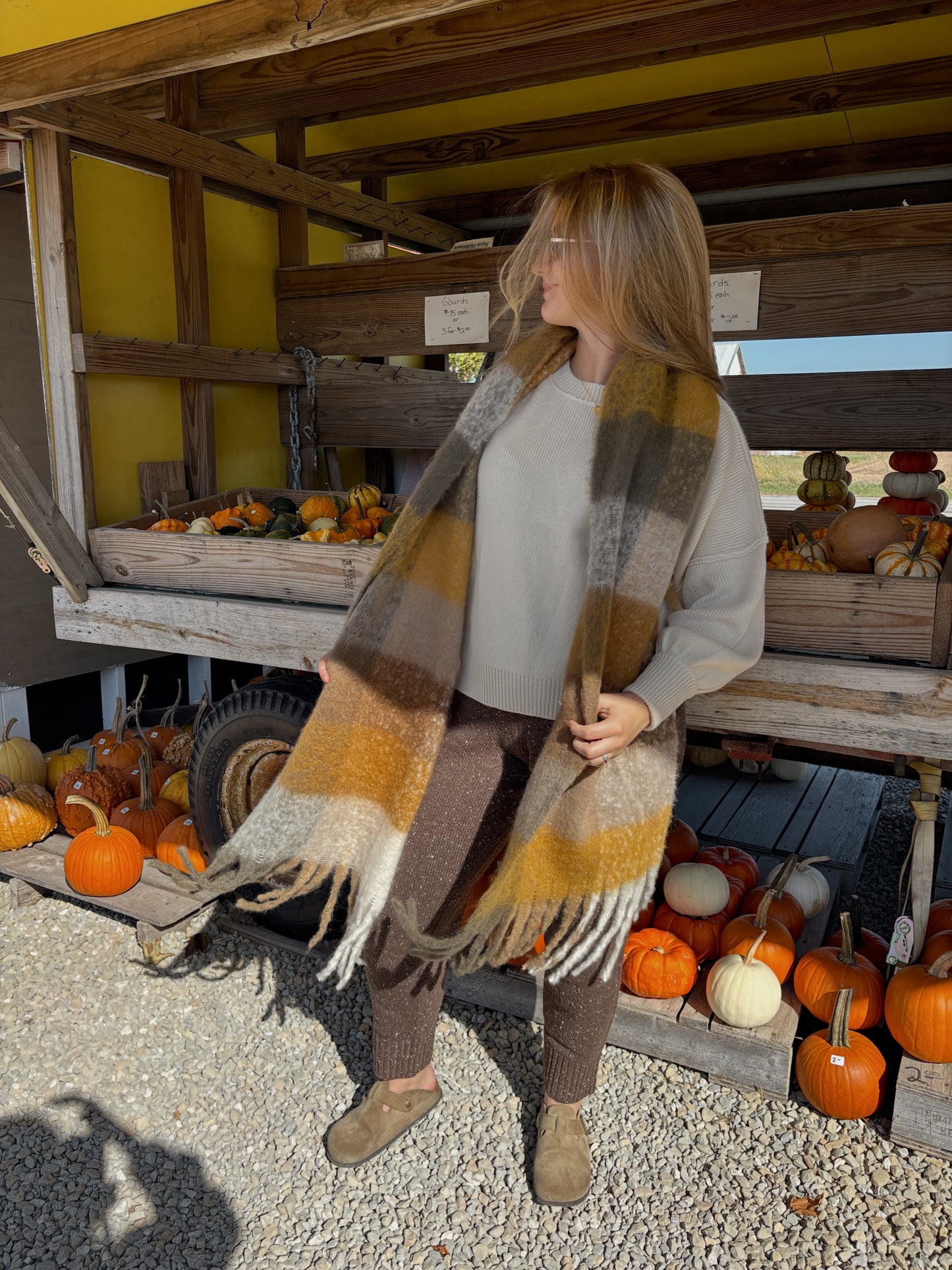 CINNAMON SWIRL SCARF