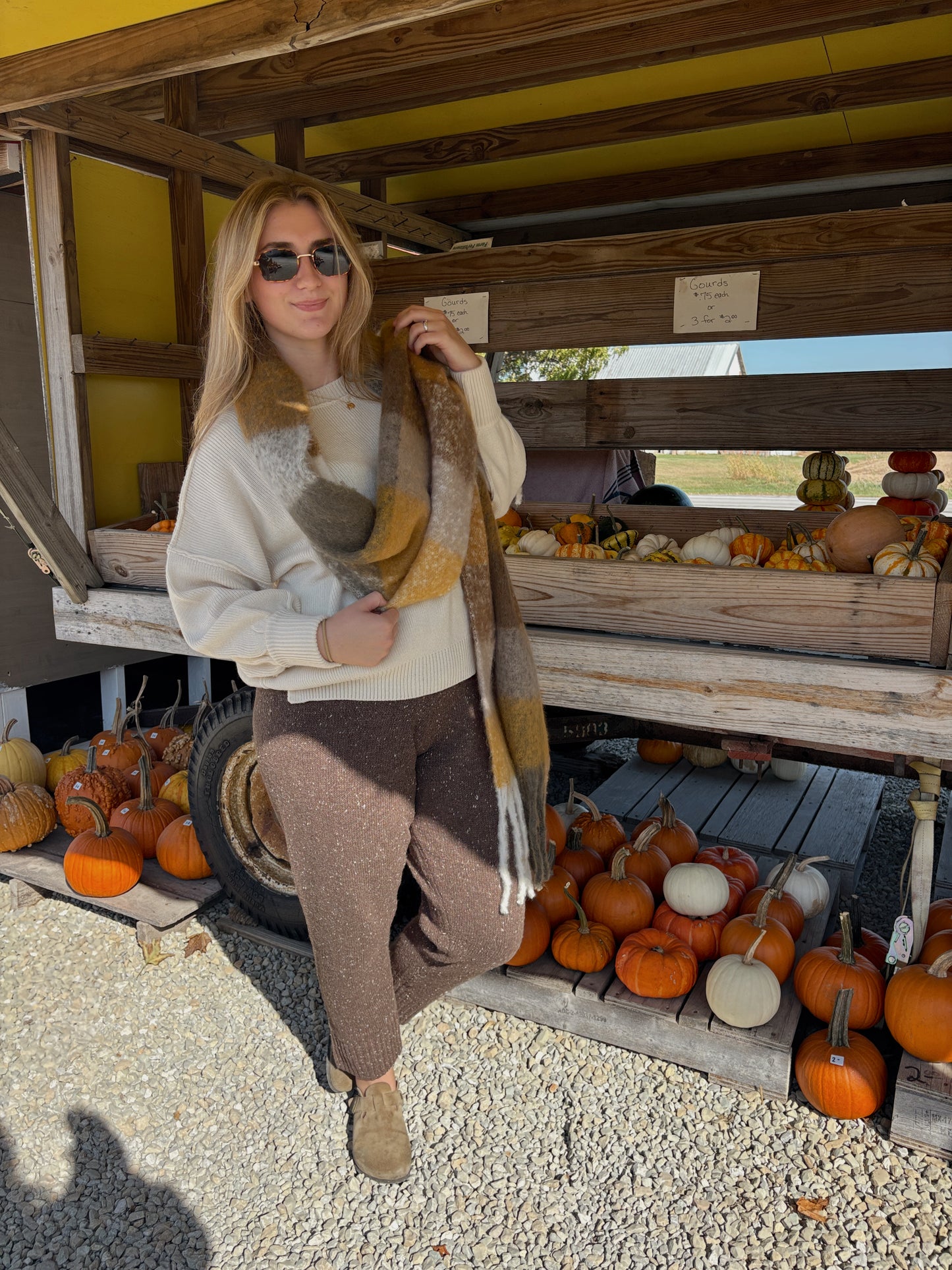 CINNAMON SWIRL SCARF