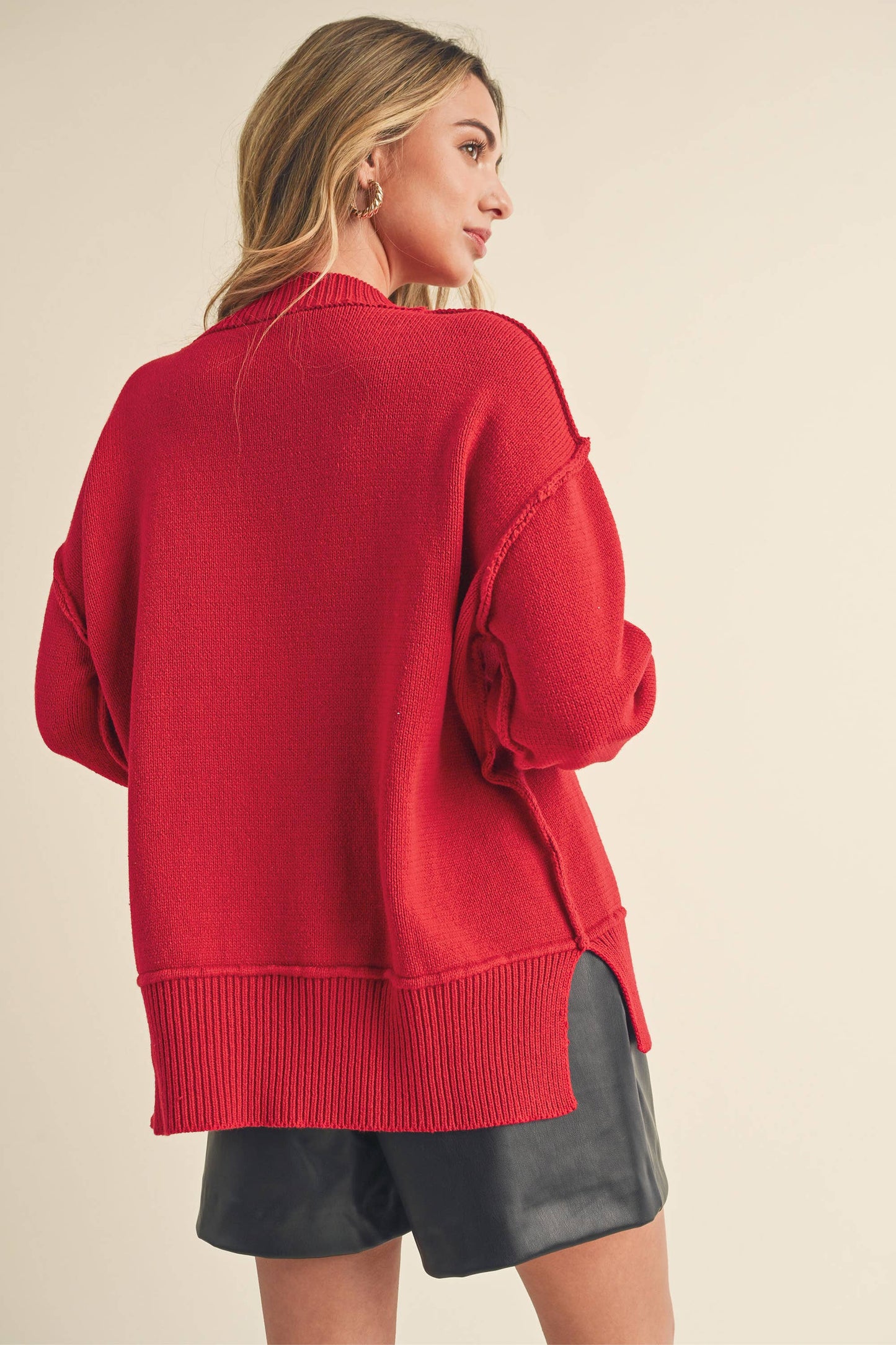 BUTTER CREAM SWEATER