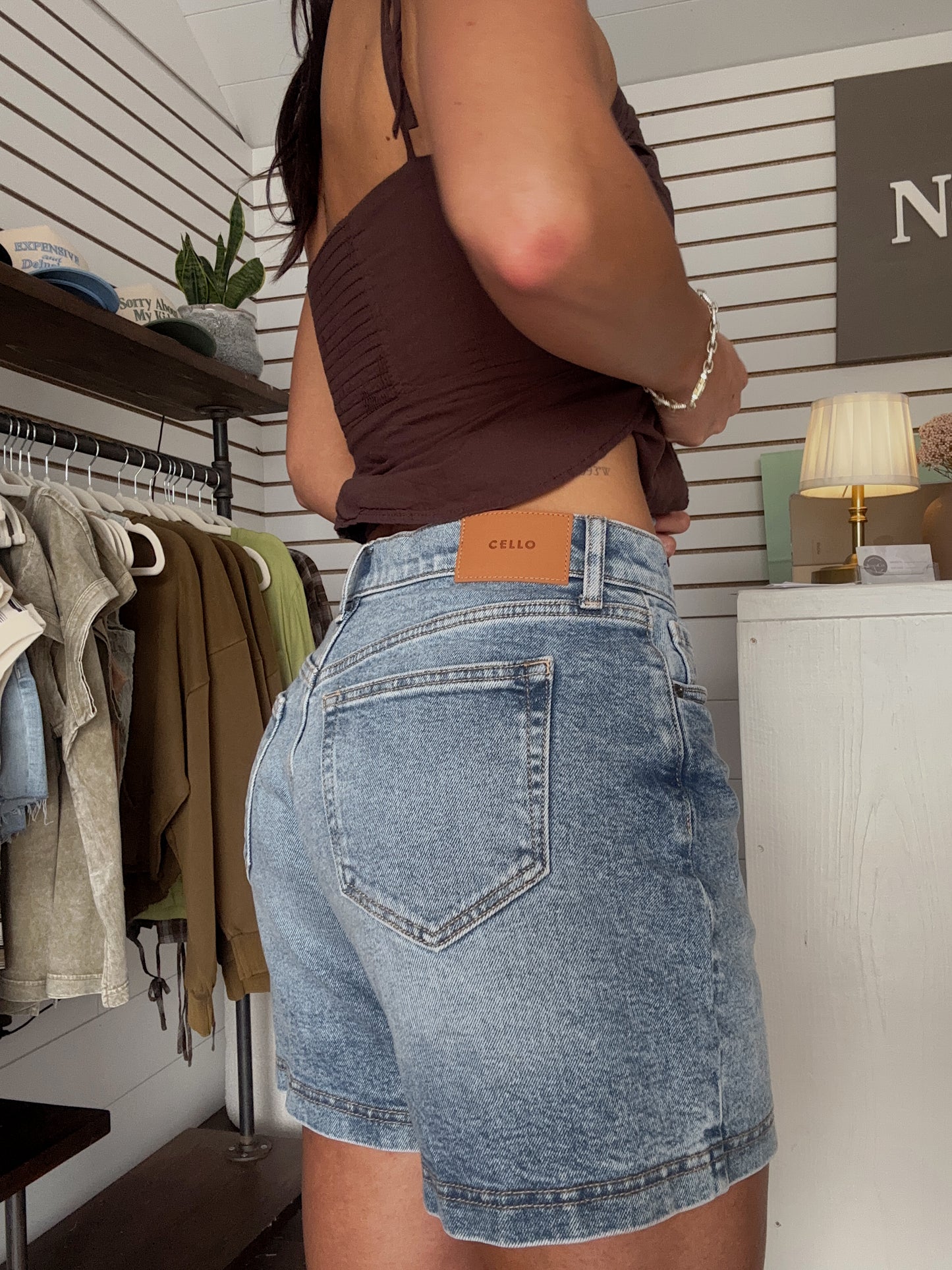 BLUE JEAN BABE SHORTS