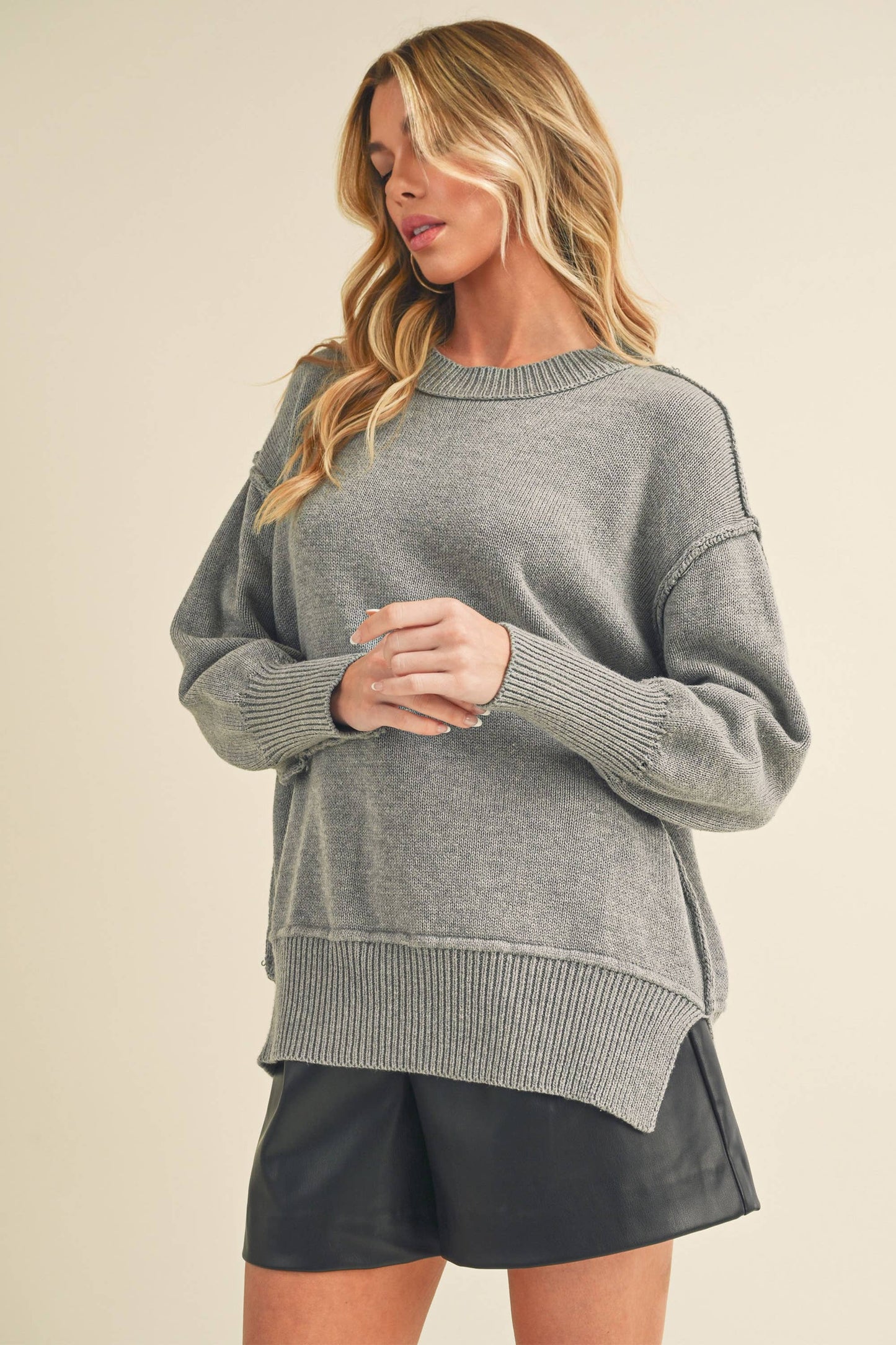 BUTTER CREAM SWEATER