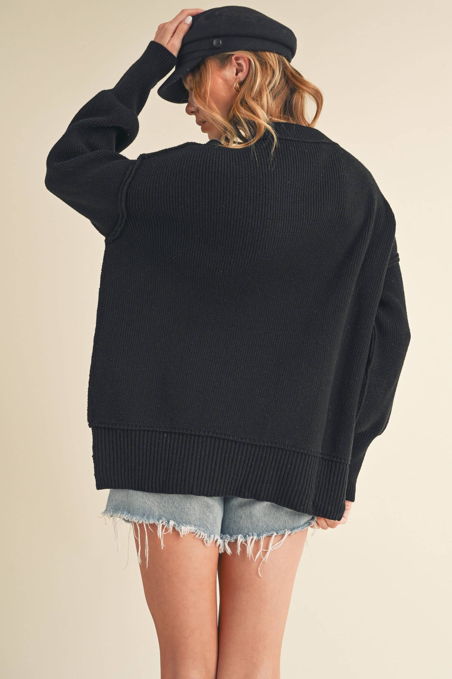 BUTTER CREAM SWEATER