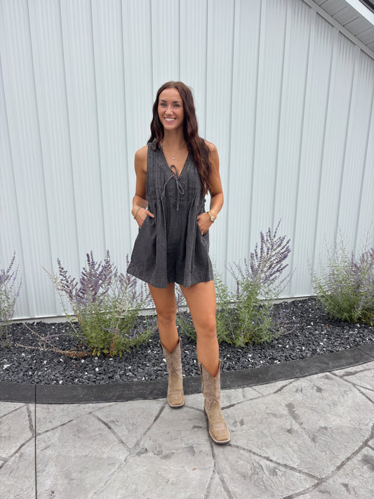 COUNTRY CHARM ROMPER