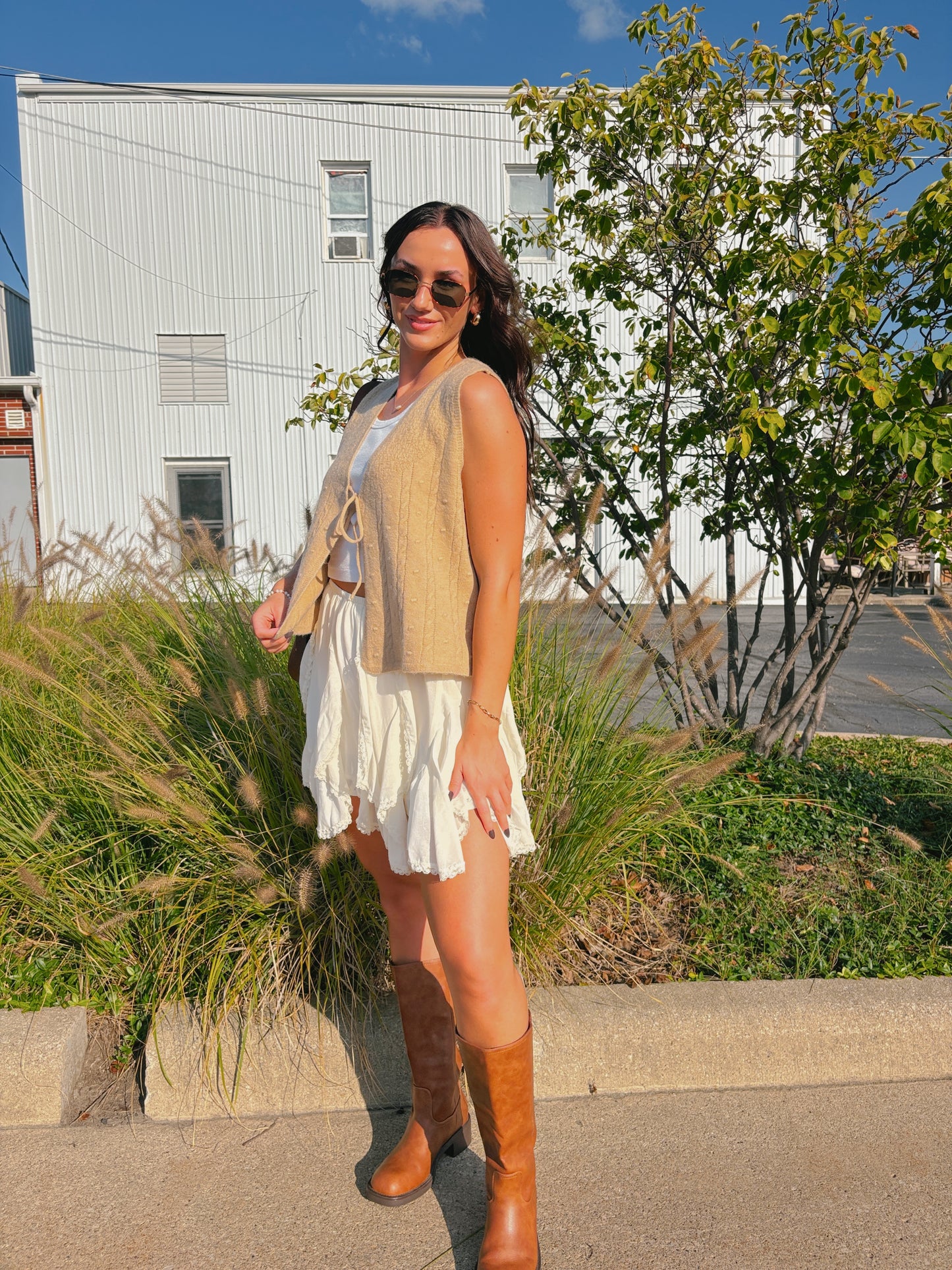 TIE ME PRETTY CARDIGAN VEST