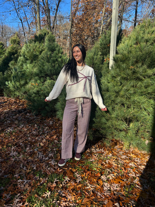 TIED UP CUTE SWEATER