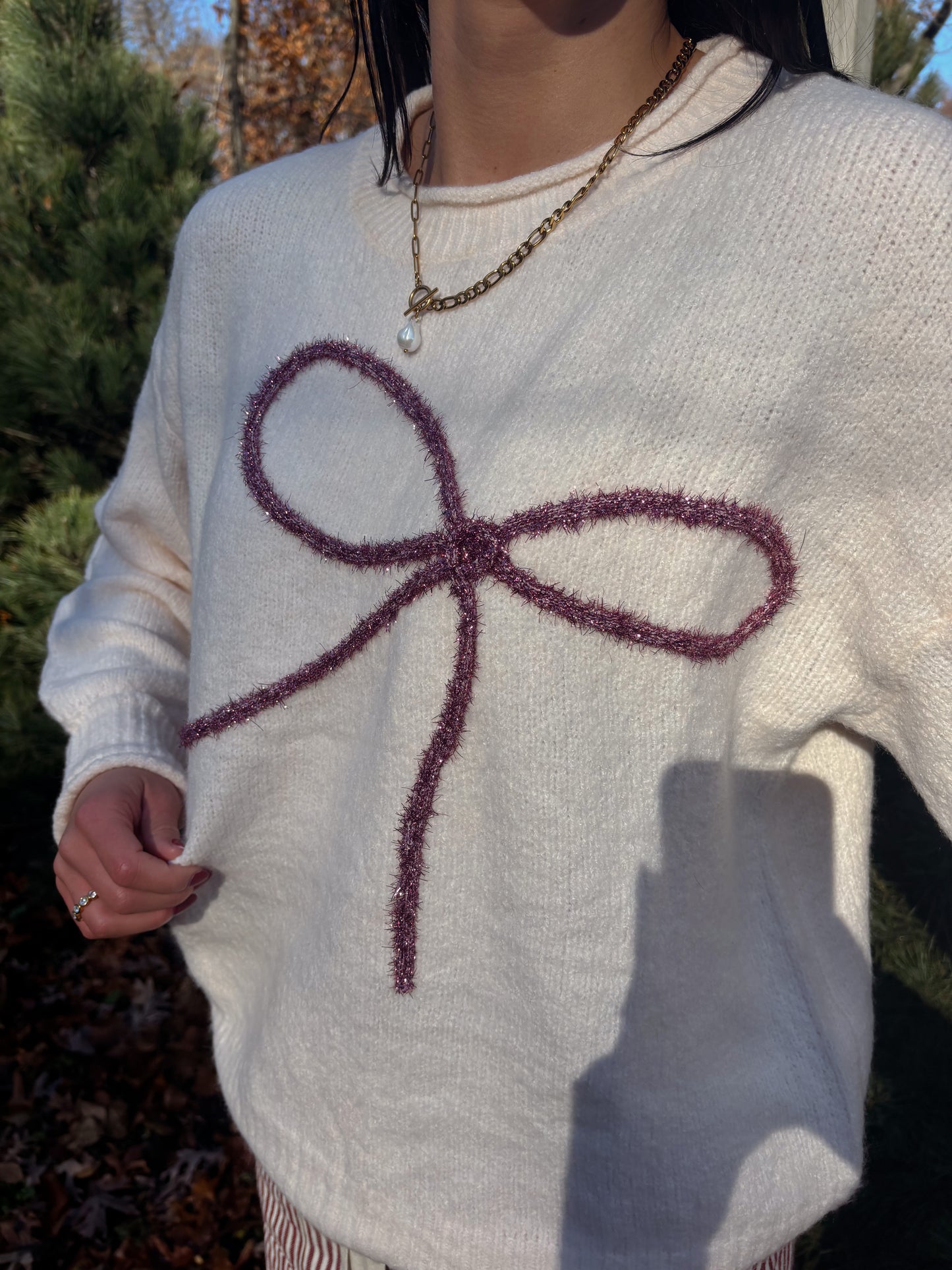 TIED UP CUTE SWEATER