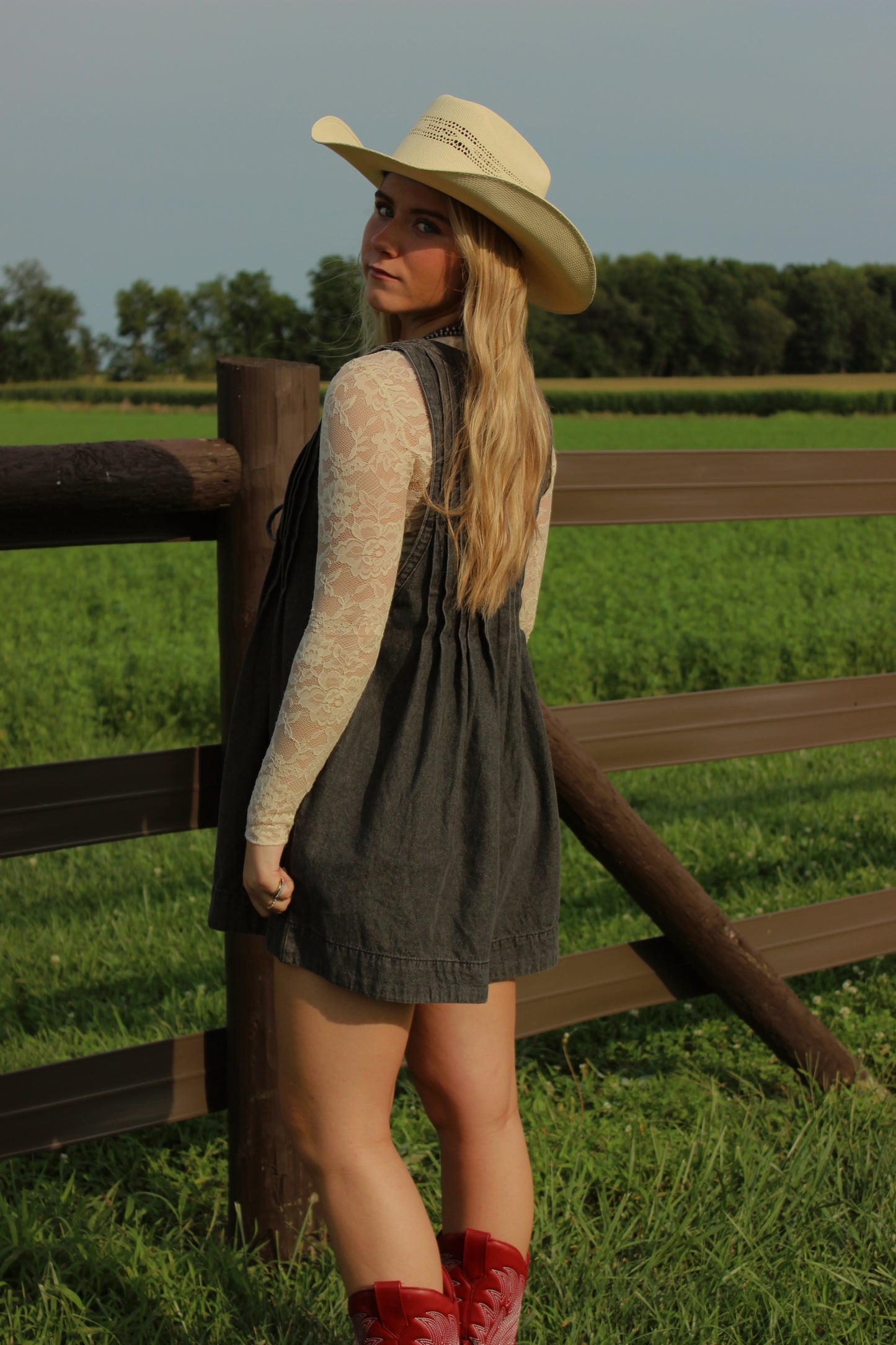 COUNTRY CHARM ROMPER