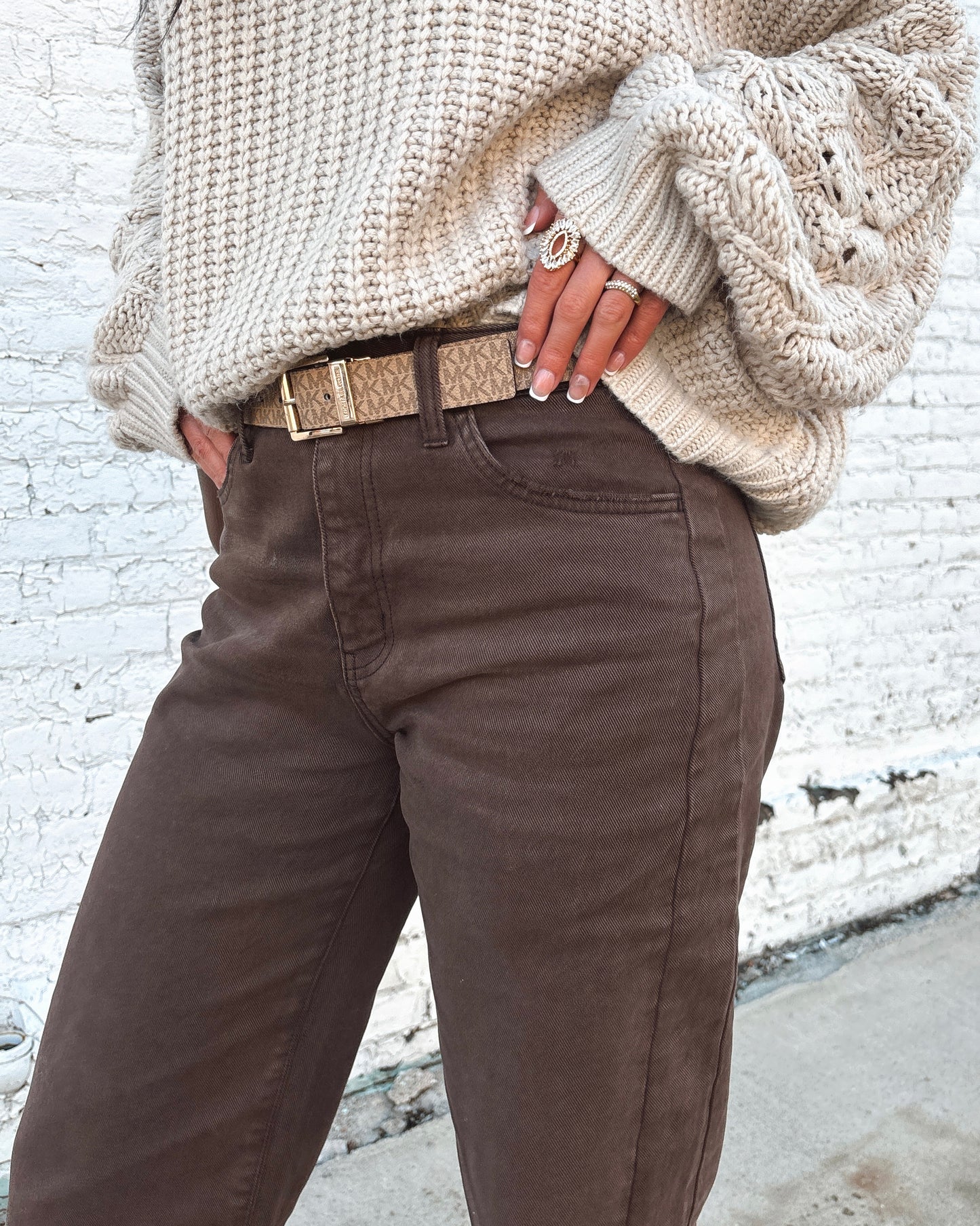 COZY COCOA BARREL JEANS