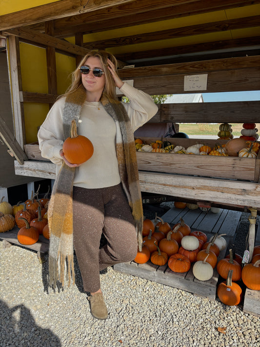 CINNAMON SWIRL SCARF