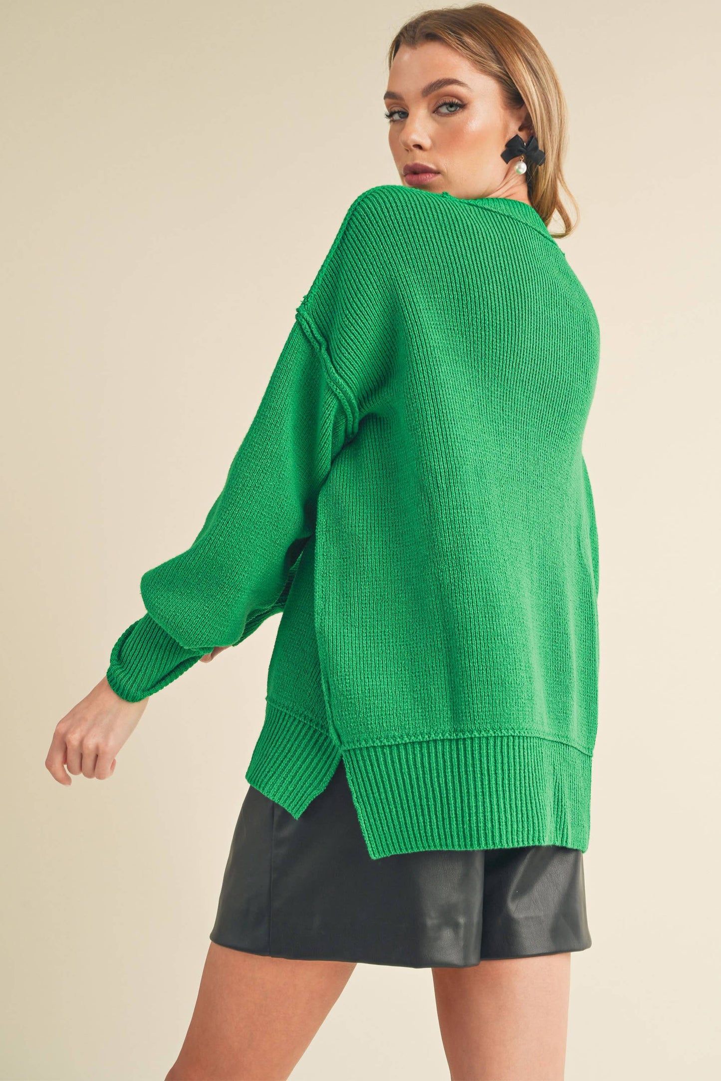 BUTTER CREAM SWEATER